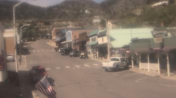 Weather camera view of Overland Hotel.