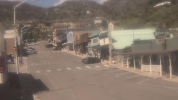 Weather camera view of Overland Hotel.