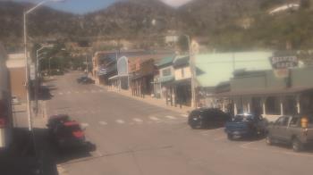 Weather camera view of Overland Hotel.