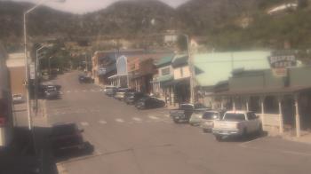 Weather camera view of Overland Hotel.