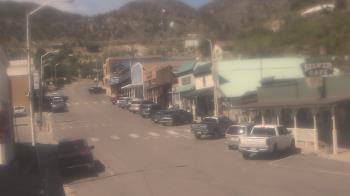 Weather camera view of Overland Hotel.
