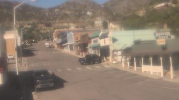 Weather camera view of Overland Hotel.