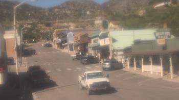 Weather camera view of Overland Hotel.