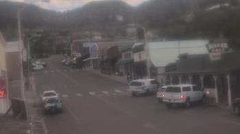 Weather camera view of Overland Hotel.