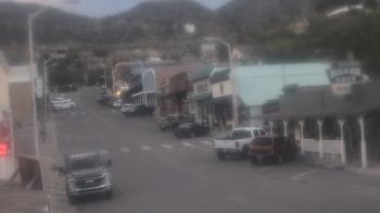 Weather camera view of Overland Hotel.
