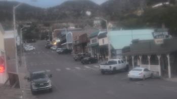 Weather camera view of Overland Hotel.