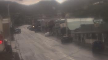 Weather camera view of Overland Hotel.