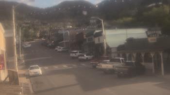 Weather camera view of Overland Hotel.
