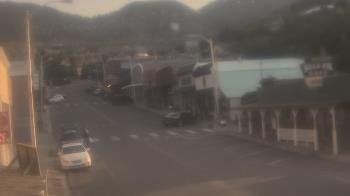 Weather camera view of Overland Hotel.