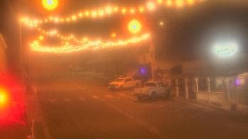 Weather camera view of Overland Hotel.