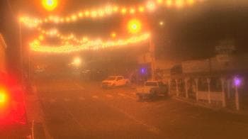 Weather camera view of Overland Hotel.