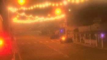 Weather camera view of Overland Hotel.