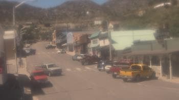 Weather camera view of Overland Hotel.