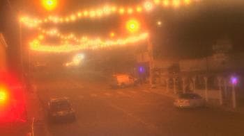 Weather camera view of Overland Hotel.