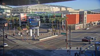 Weather camera view of Palomar Hotel.