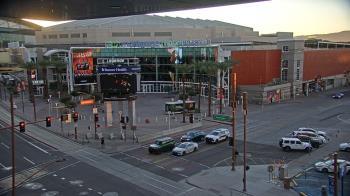 Weather camera view of Palomar Hotel.