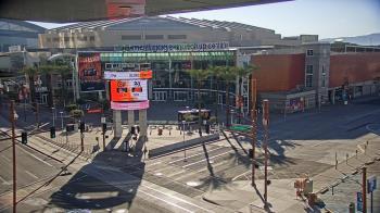 Weather camera view of Palomar Hotel.