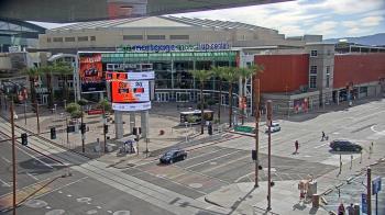 Weather camera view of Palomar Hotel.