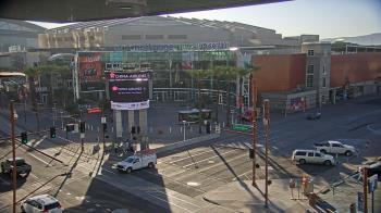 Weather camera view of Palomar Hotel.