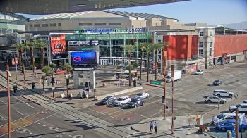 Weather camera view of Palomar Hotel.