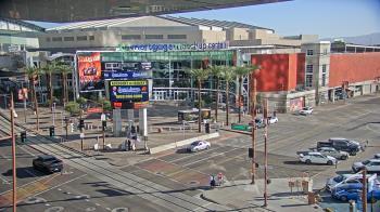 Weather camera view of Palomar Hotel.