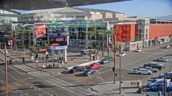Weather camera view of Palomar Hotel.