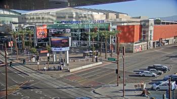 Weather camera view of Palomar Hotel.