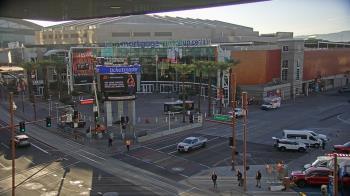 Weather camera view of Palomar Hotel.