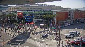 Weather camera view of Palomar Hotel.