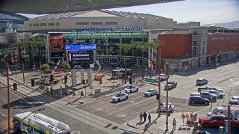 Weather camera view of Palomar Hotel.