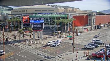 Weather camera view of Palomar Hotel.