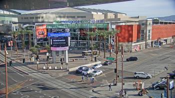 Weather camera view of Palomar Hotel.