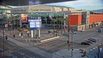 Weather camera view of Palomar Hotel.