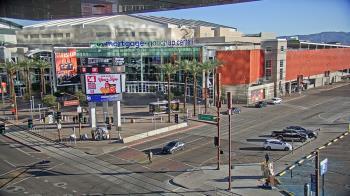 Weather camera view of Palomar Hotel.