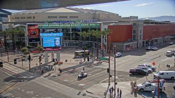 Weather camera view of Palomar Hotel.