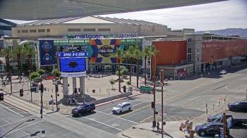 Weather camera view of Palomar Hotel.