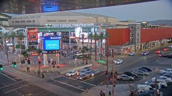 Weather camera view of Palomar Hotel.