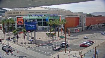 Weather camera view of Palomar Hotel.