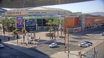 Weather camera view of Palomar Hotel.
