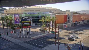 Weather camera view of Palomar Hotel.