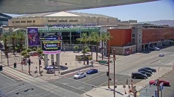 Weather camera view of Palomar Hotel.