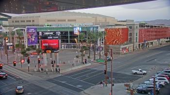Weather camera view of Palomar Hotel.