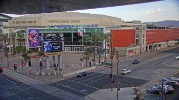 Weather camera view of Palomar Hotel.