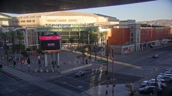 Weather camera view of Palomar Hotel.