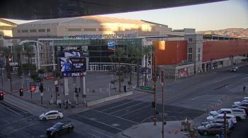 Weather camera view of Palomar Hotel.
