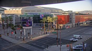 Weather camera view of Palomar Hotel.