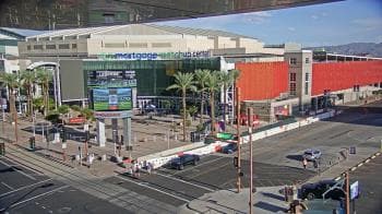 Weather camera view of Palomar Hotel.