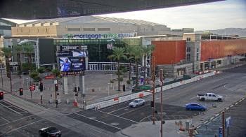 Weather camera view of Palomar Hotel.