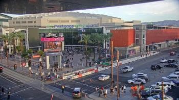 Weather camera view of Palomar Hotel.