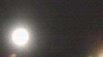 Weather camera view of Potomac Mills Mall.